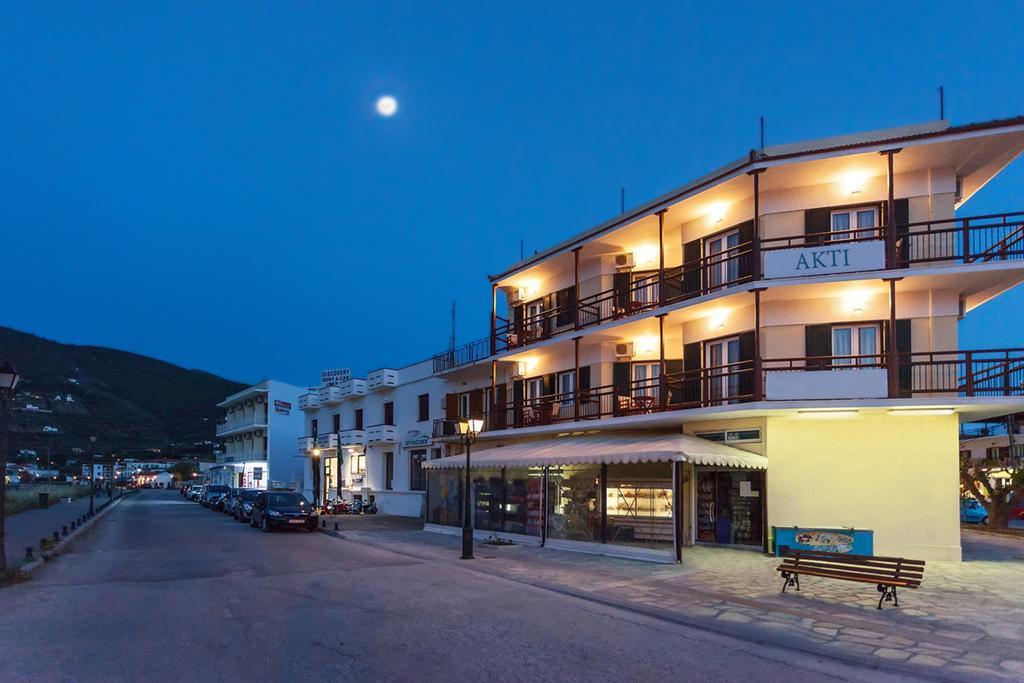 Akti Fine Rooms Скопелос Екстериор снимка